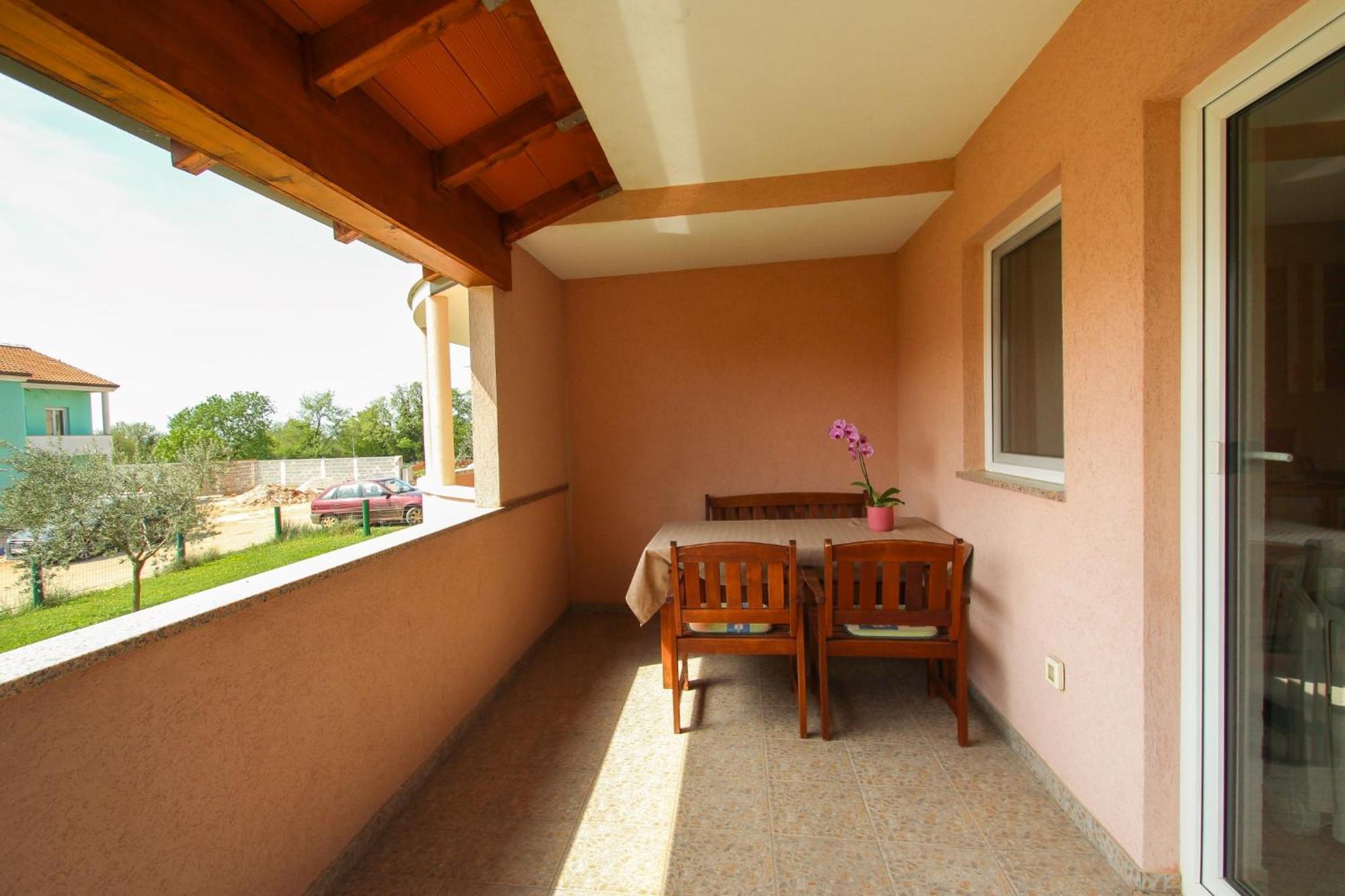 David One Apartment Новиград Екстериор снимка