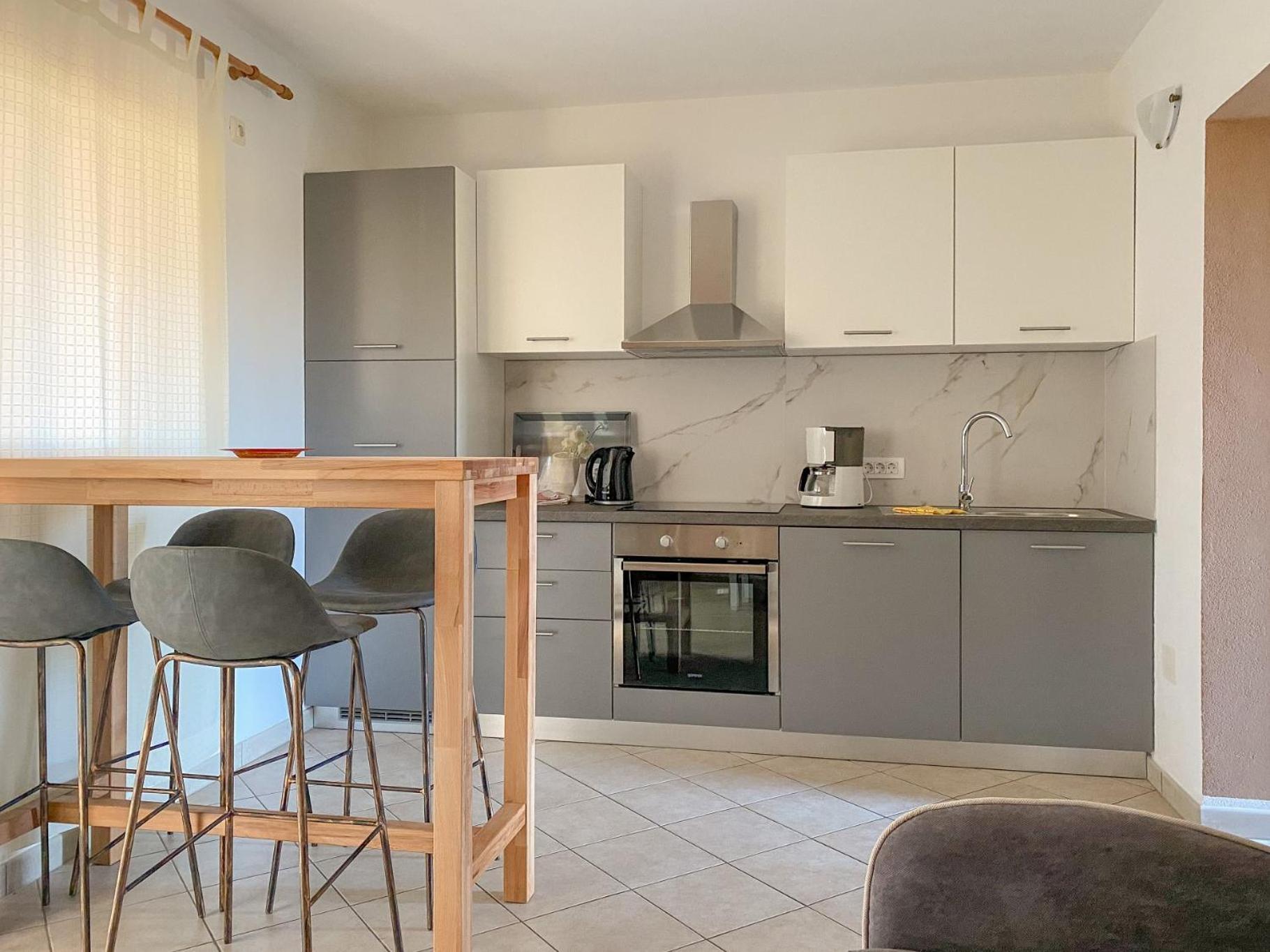 David One Apartment Новиград Екстериор снимка